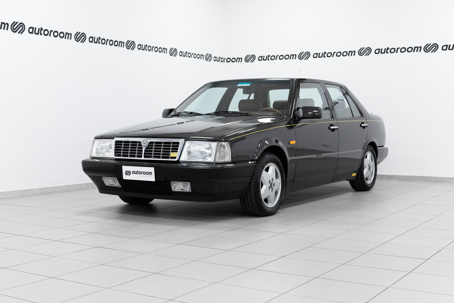 Lancia Thema 8.32
